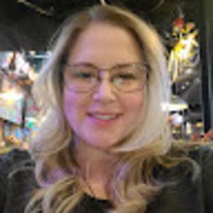 Meet your Posher, Angelique